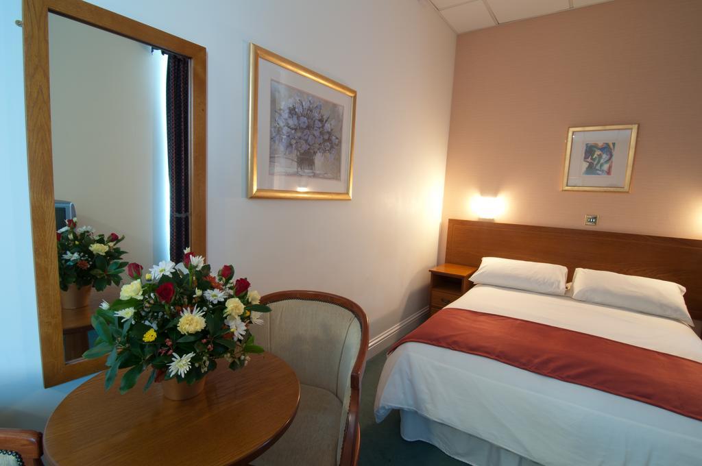 The Metropole Hotel Saint Helier Phòng bức ảnh
